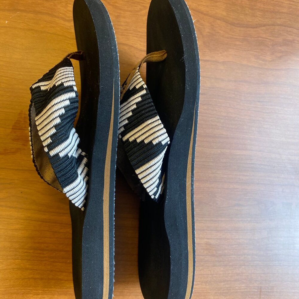 REEF Beige Black Spring Woven Women's Flip Flop Sandals size 9 - Picture 5 of 12